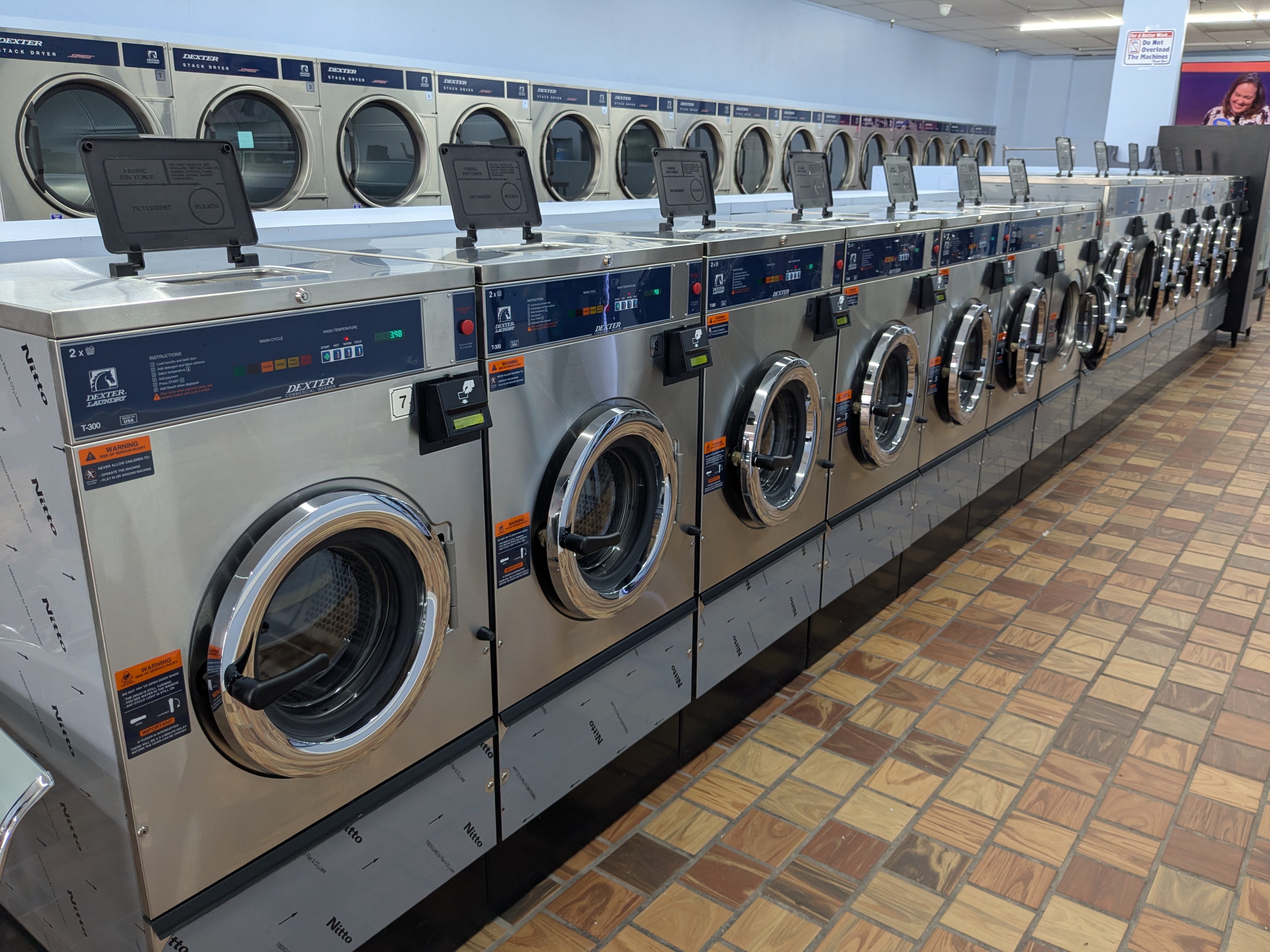 PXL 20250213 173612923 (1)